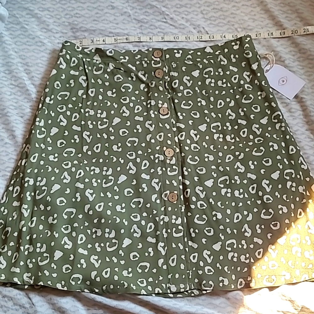 Green leopard print button down skirt